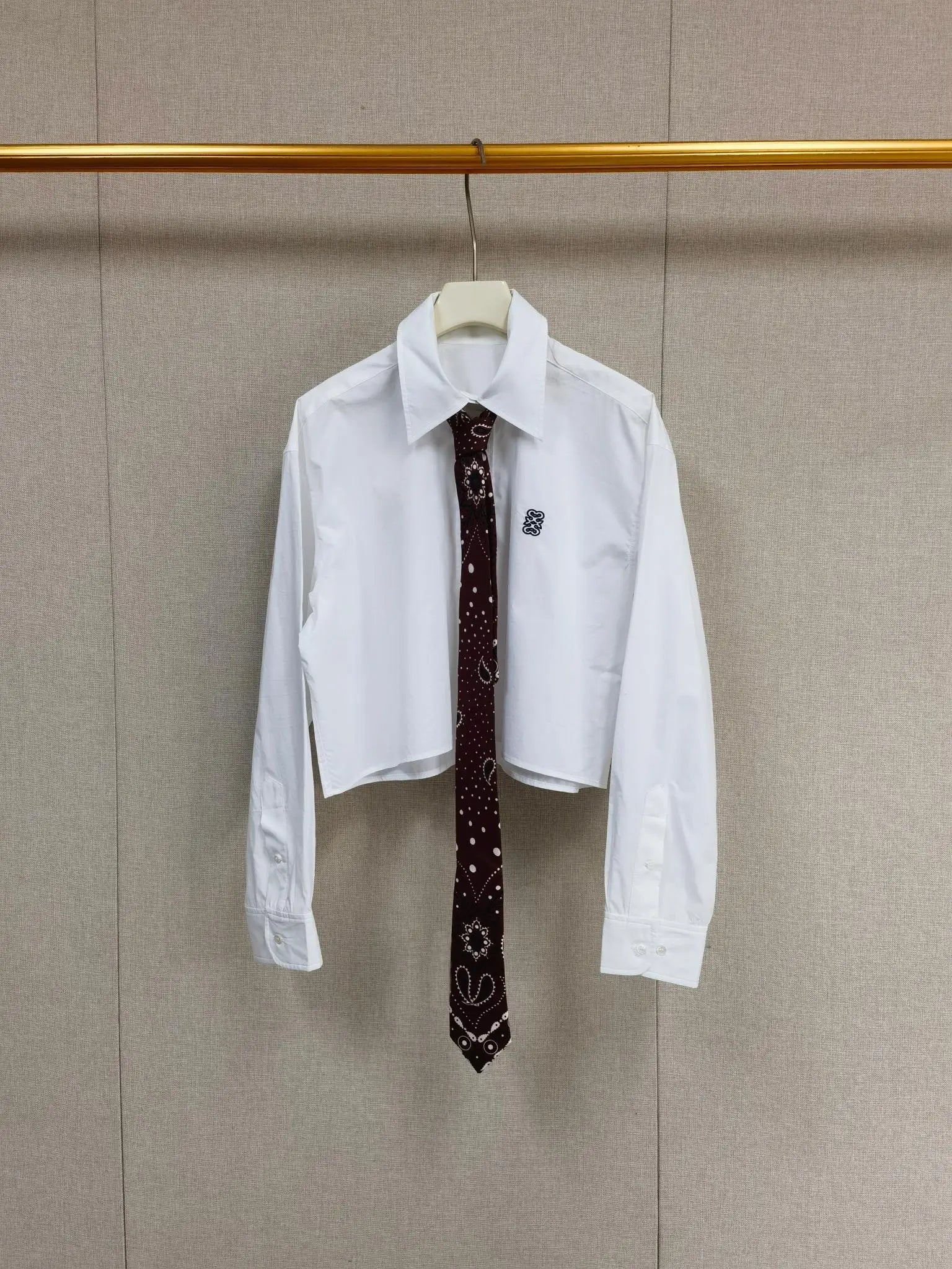 Long Sleeved Shirt Embroidered Letter