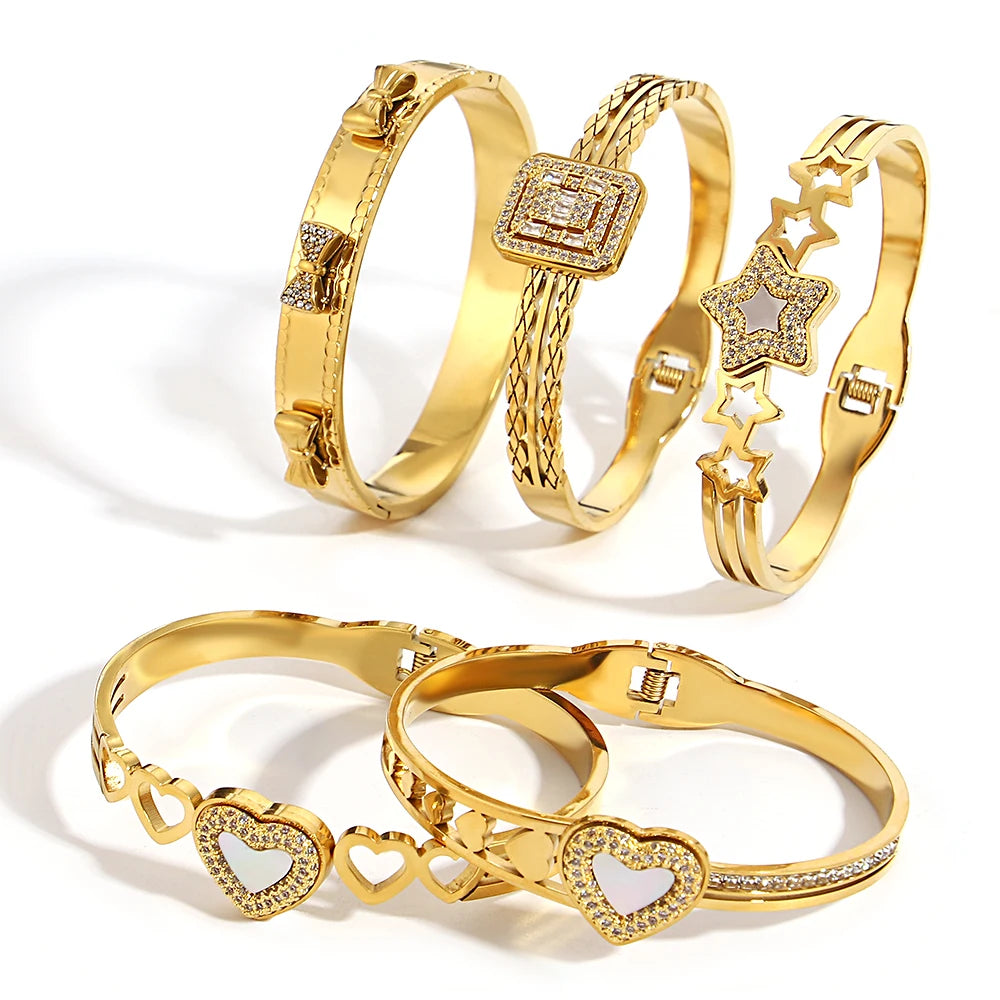 Rhinestones Bracelet with White Shell