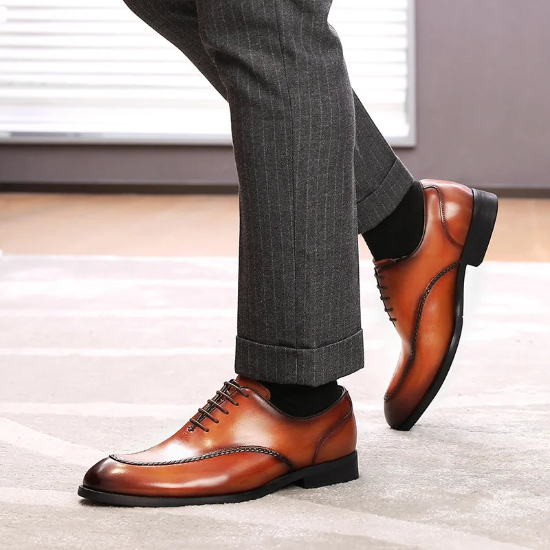 Leather British Toe Carved Business Shoes