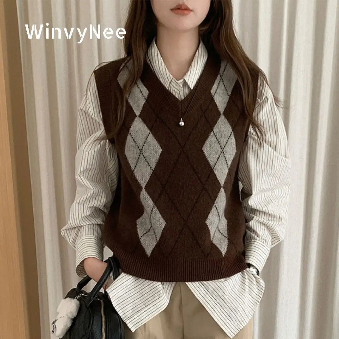 Knitted Wool V-Neck Plaid Vest
