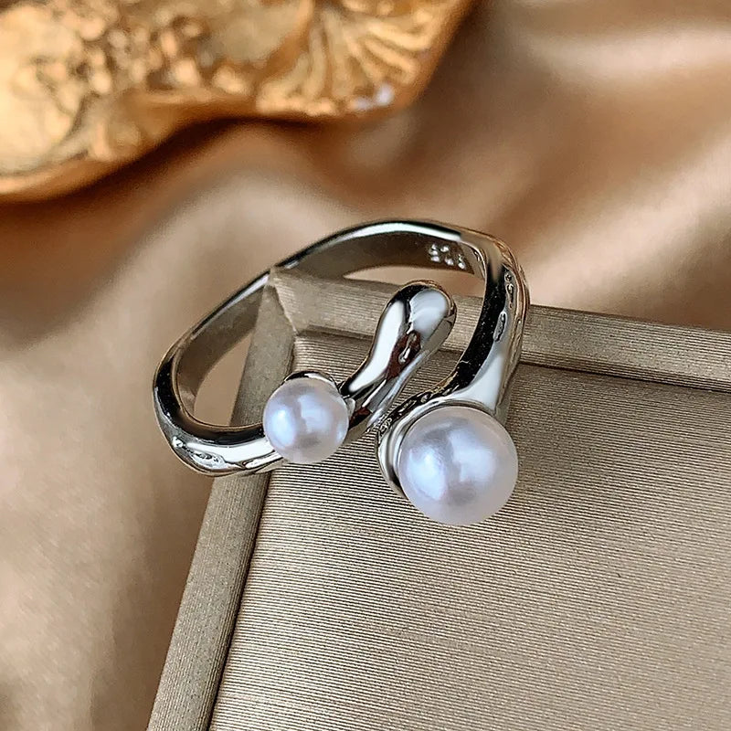 Irregular Branch Pearl Open Rings