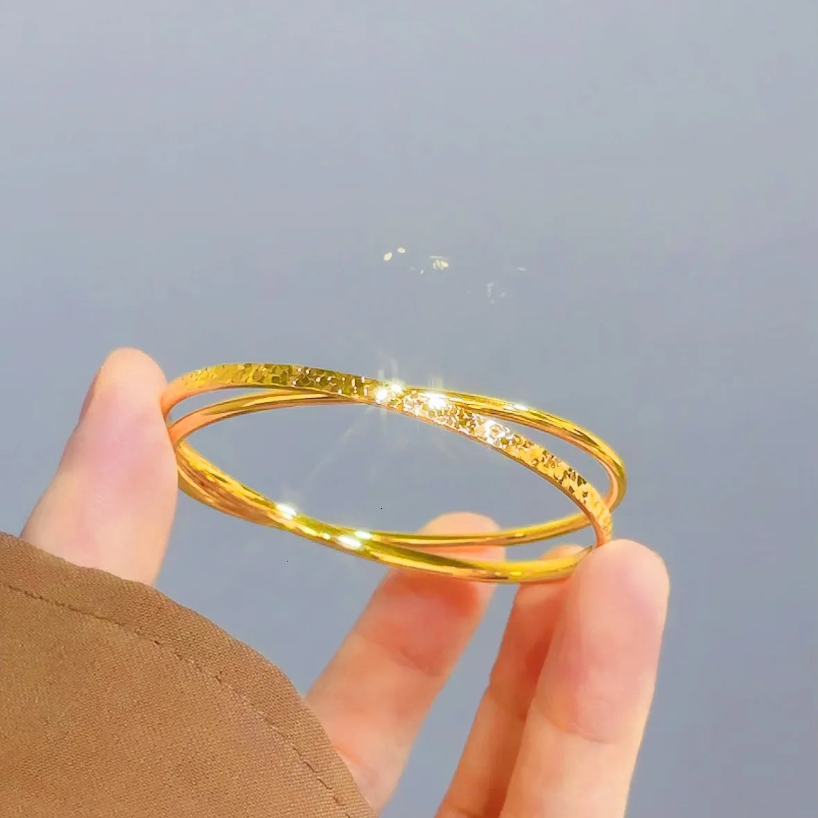 18k Golden Color Sparkling Surface Bracelet