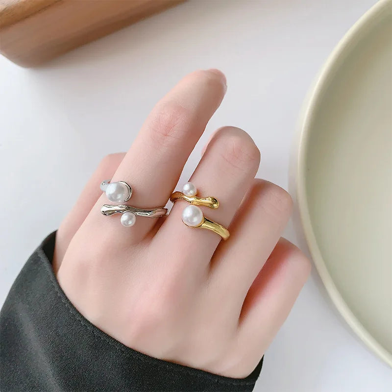 Irregular Branch Pearl Open Rings