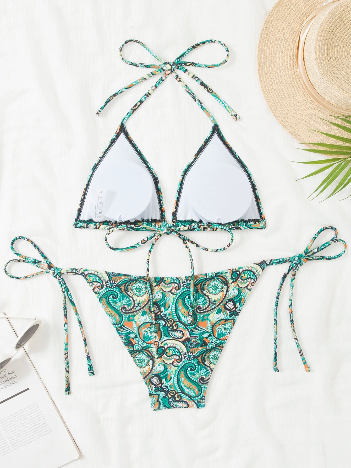 Chic Vintage-Inspired Paisley Print Bikini