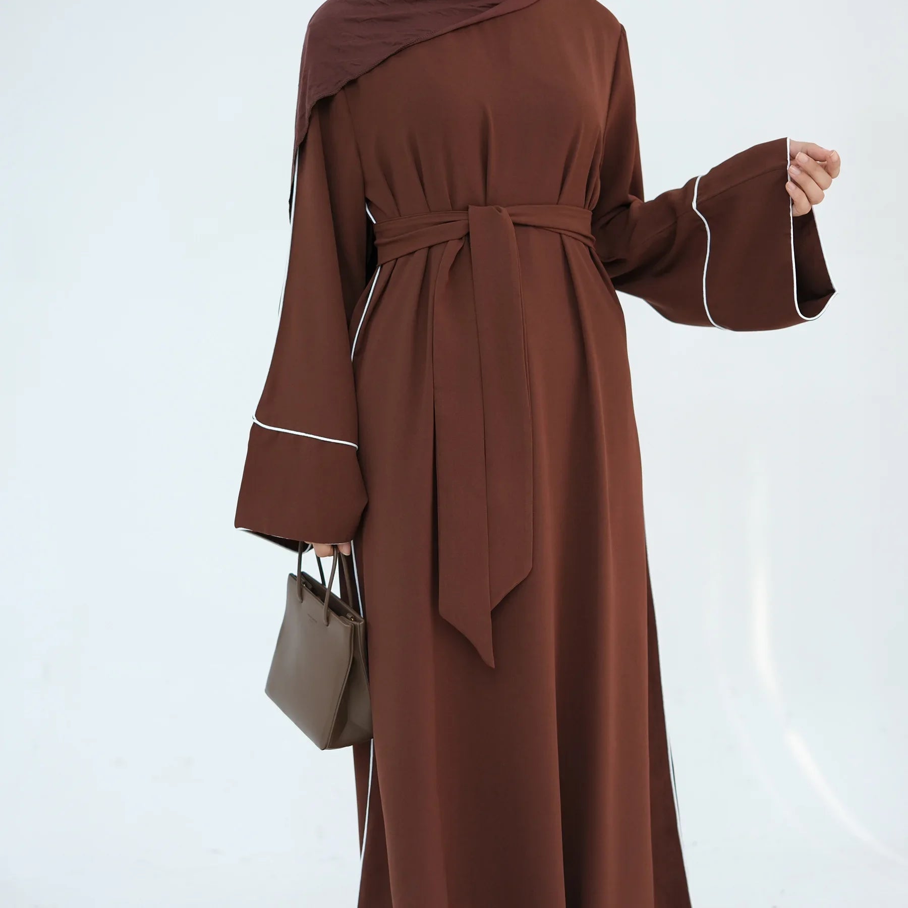 Plain Closed Abaya