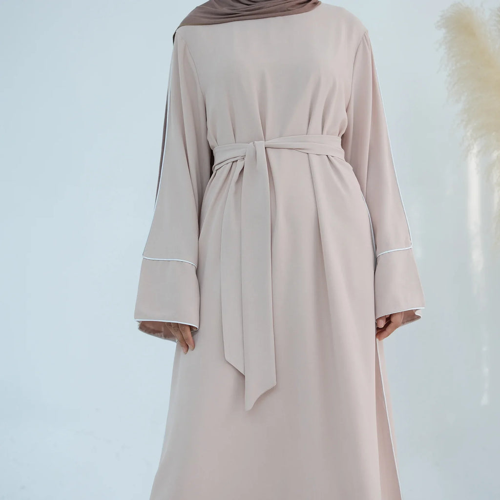 Plain Closed Abaya