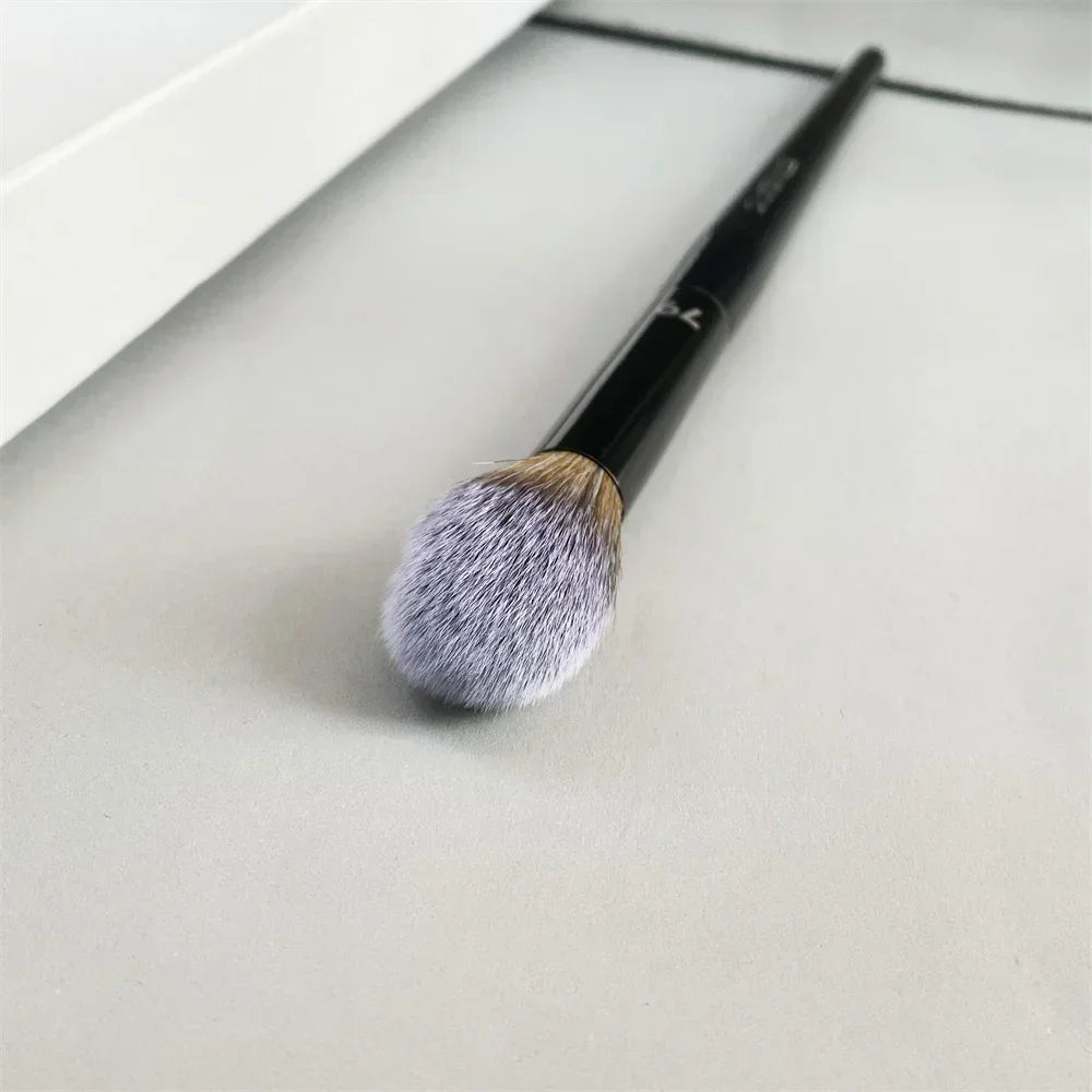 The Best Powder Contour Brush 79 Soft Synthetic Hair Lightweight Highlight Sculpting Makeup Brush Cosmetic Tool